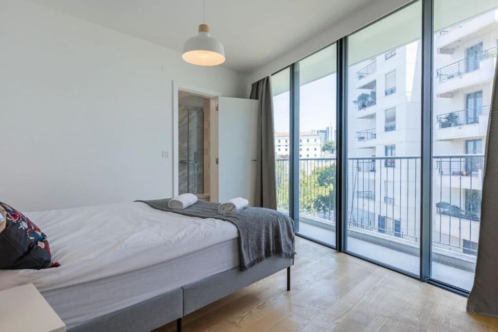 Campolide 2 Bedroom Delight By Innkeeper Lisbon Exterior photo